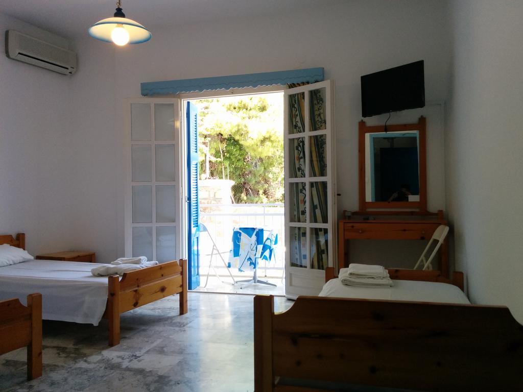 Panos Studios Poros Town Exterior foto